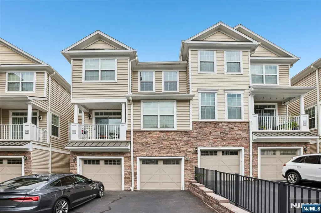 59 Autumn Way 37, Montvale, NJ 07645 - #1
