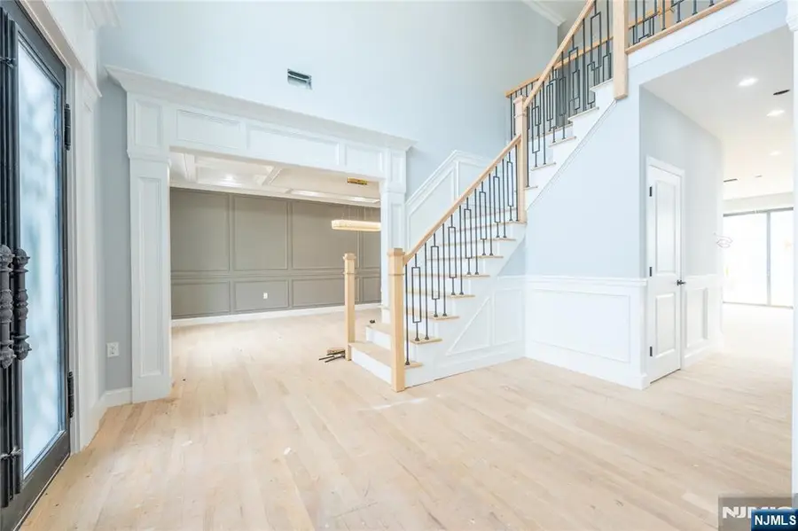412 Gregory Road, Paramus, NJ 07652 - #3