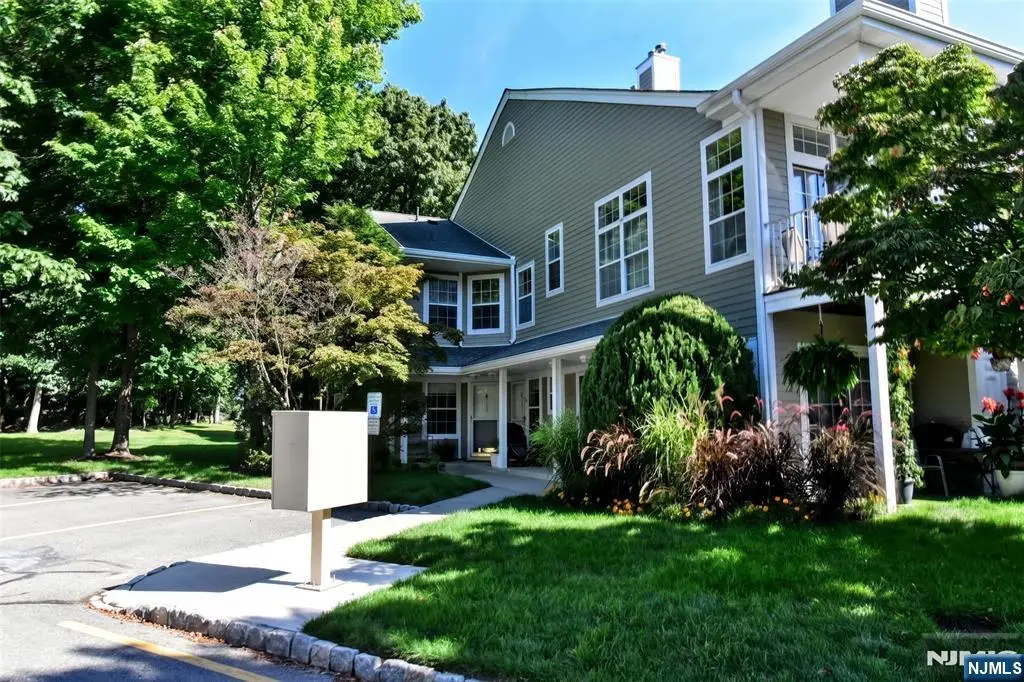 1240 Garrison Court, Mahwah, NJ 07430 - #1