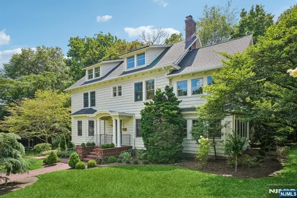 150 Gordonhurst Avenue, Montclair, NJ 07043