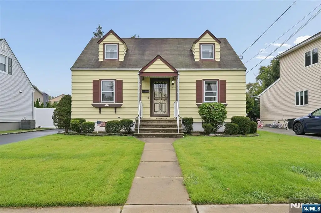 39-18 Jasper Road, Fair Lawn, NJ 07410 - #1