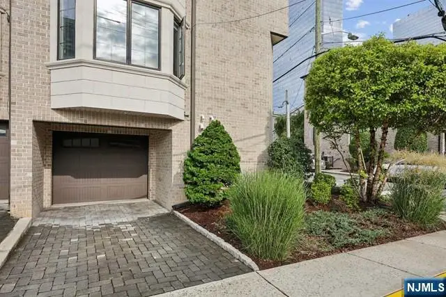 140 Cedar Street, Fort Lee, NJ 07024 - #3