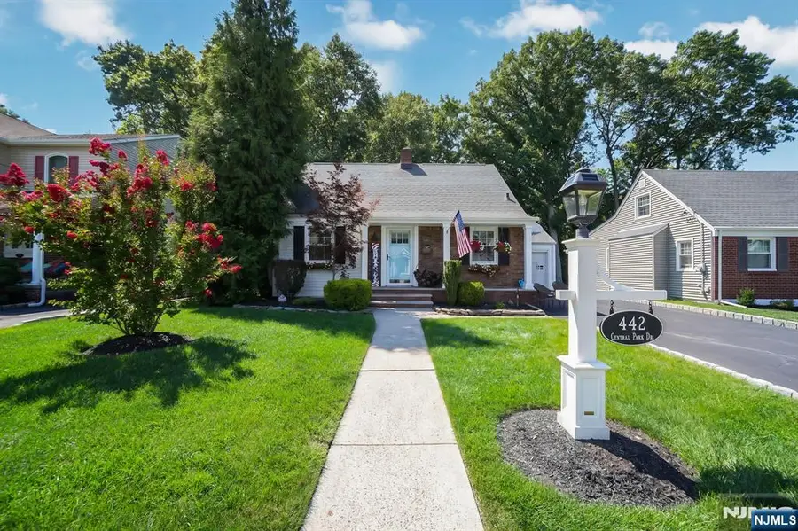 442 Central Park Drive, New Milford, NJ 07646 - #2
