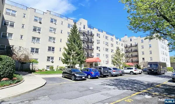 2205 Central Road D1, Fort Lee, NJ 07024