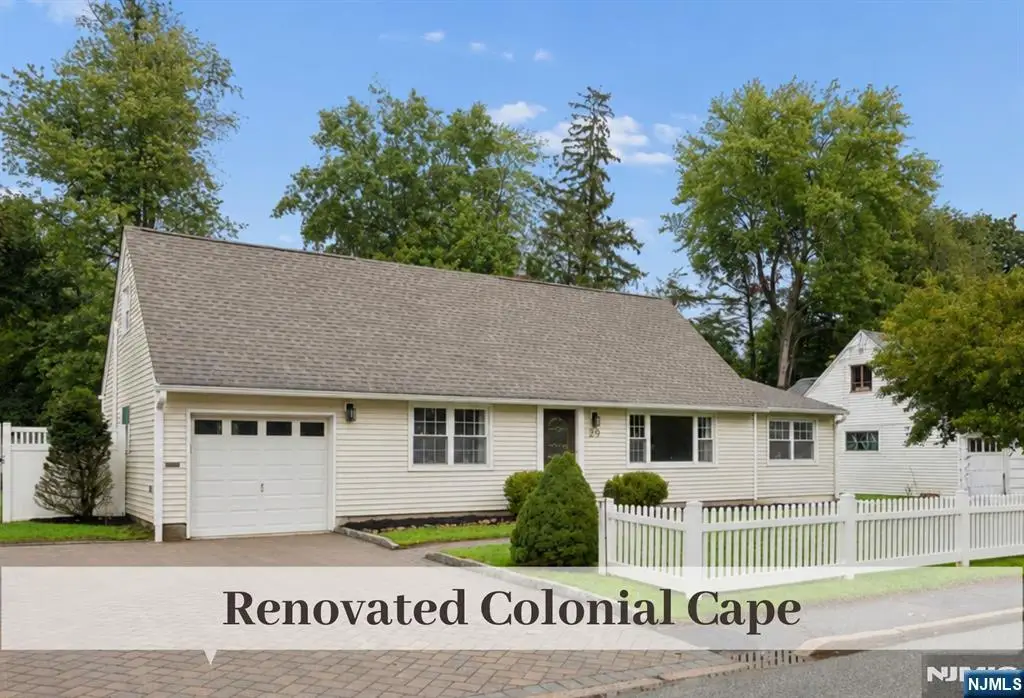 29 Lockwood Drive, Waldwick, NJ 07463 - #1
