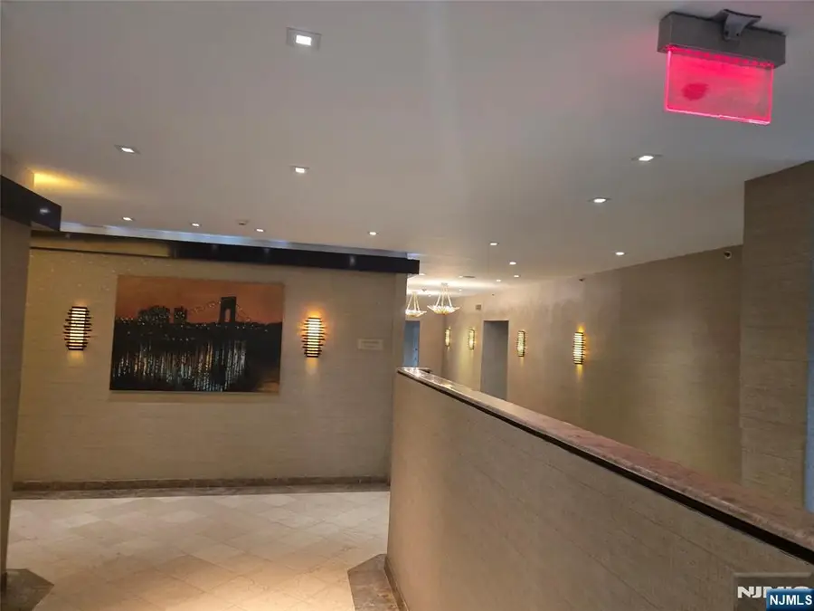 300 Winston, Cliffside Park, NJ 07010 - #3