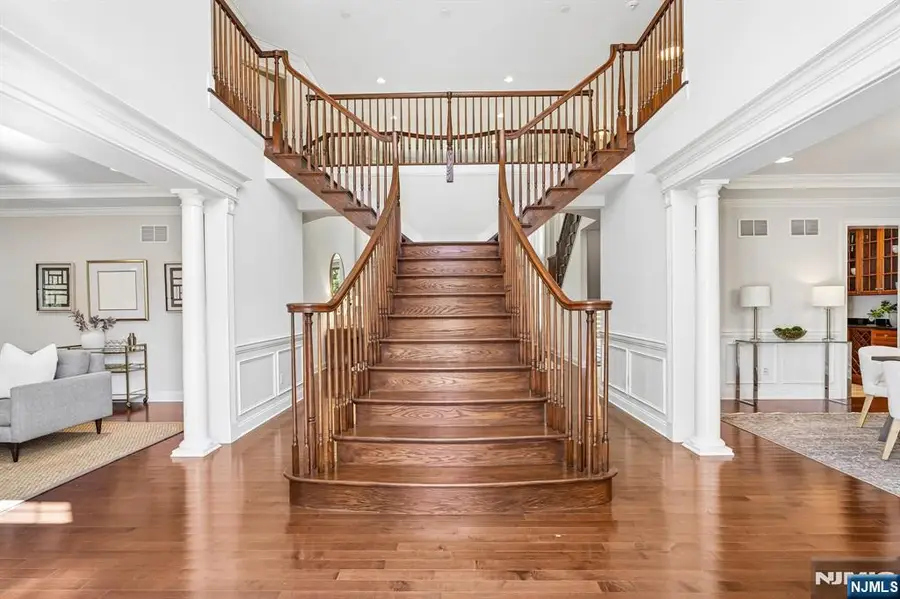 26 Arbor Road, North Caldwell, NJ 07006 - #3