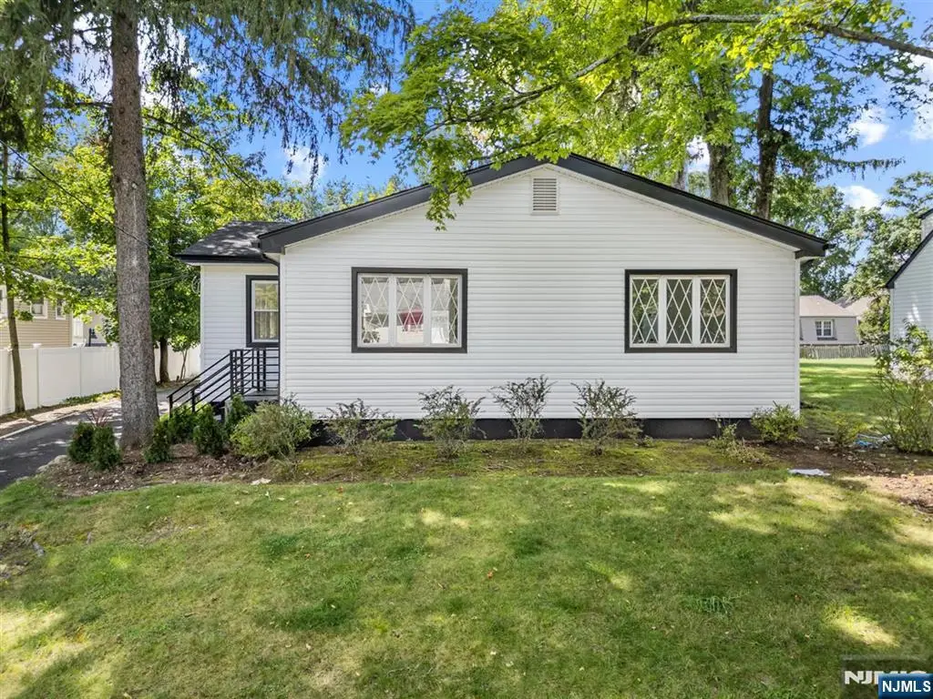 137 Myrtle Avenue, Allendale, NJ 07401 - #1