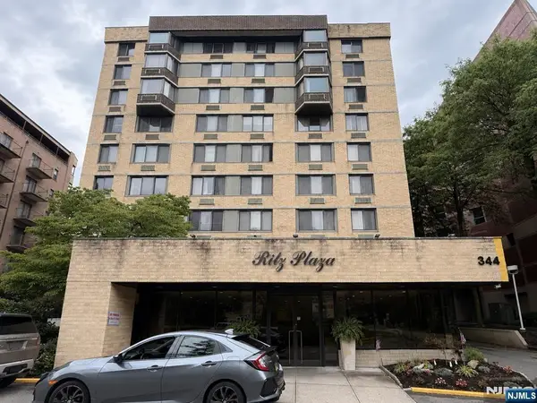 344 Prospect Avenue 4H, Hackensack, NJ 07601