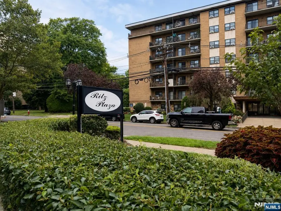 344 Prospect Avenue 4H, Hackensack, NJ 07601 - #2