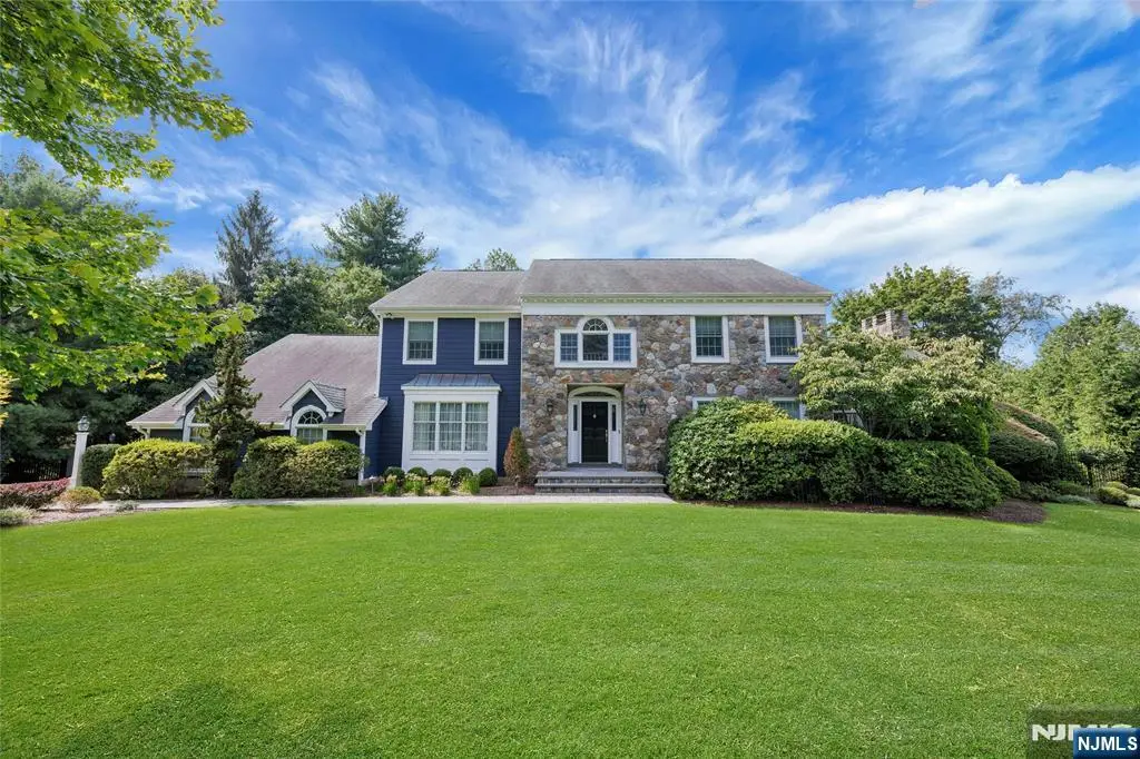 4 Swan Hollow Court, Ramsey, NJ 07446 - #1