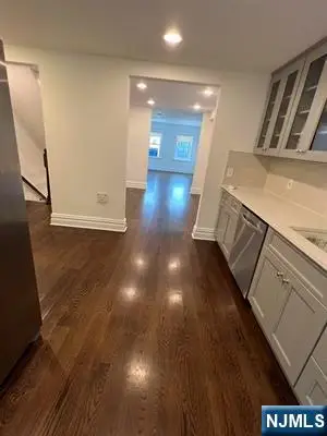 348.5 5th Street, Jersey City, NJ 07302 - #2