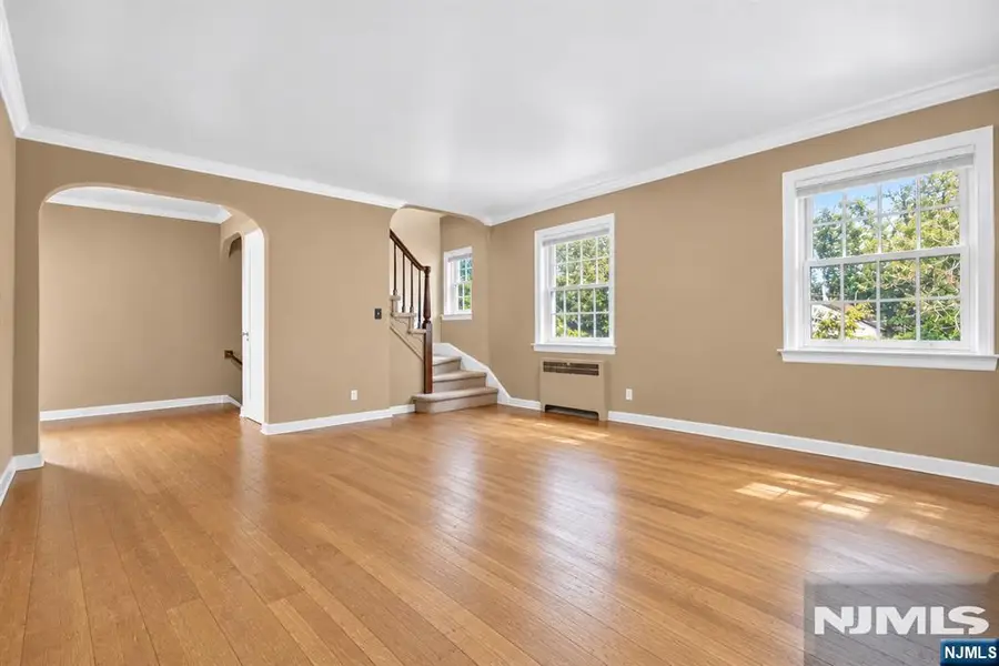 185 E Palisade Avenue D11B, Englewood, NJ 07631 - #2