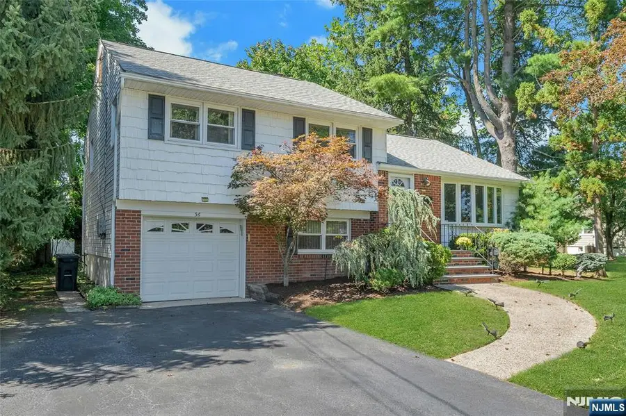 36 Hirschfeld Place, New Milford, NJ 07646 - #2