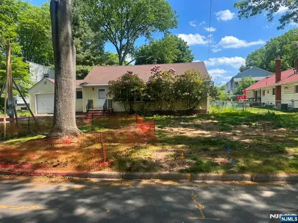 62 Demarest Road, Paramus, NJ 07652