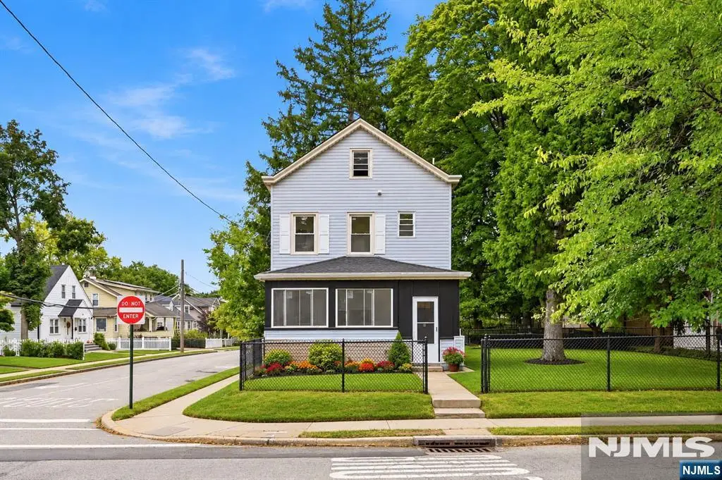 63 Wyckoff Avenue, Waldwick, NJ 07463 - #1