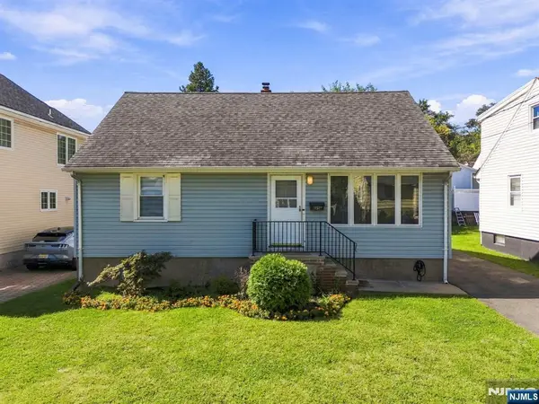 454 Lasalle Avenue, Hasbrouck Heights, NJ 07604