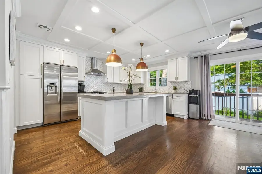9 Burnet Hill Road, Livingston, NJ 07039 - #2