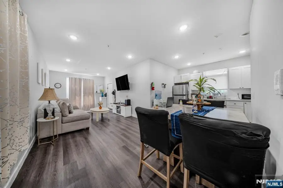 31 12th Avenue, Paterson, NJ 07501 - #3