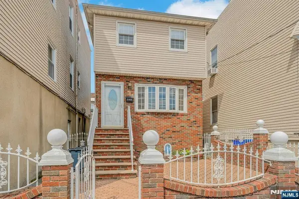 149 Chestnut Street, Kearny, NJ 07032