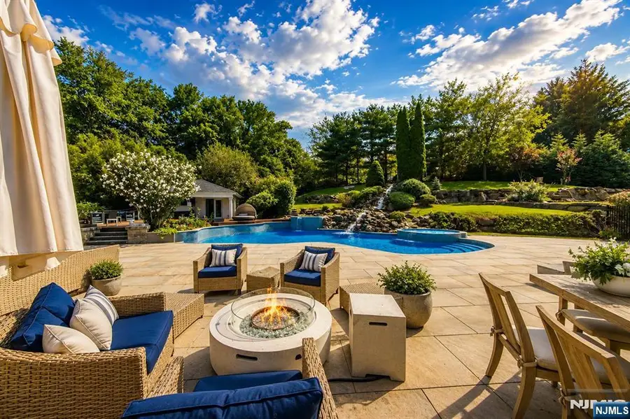 14 E Hill Court, Cresskill, NJ 07626 - #2