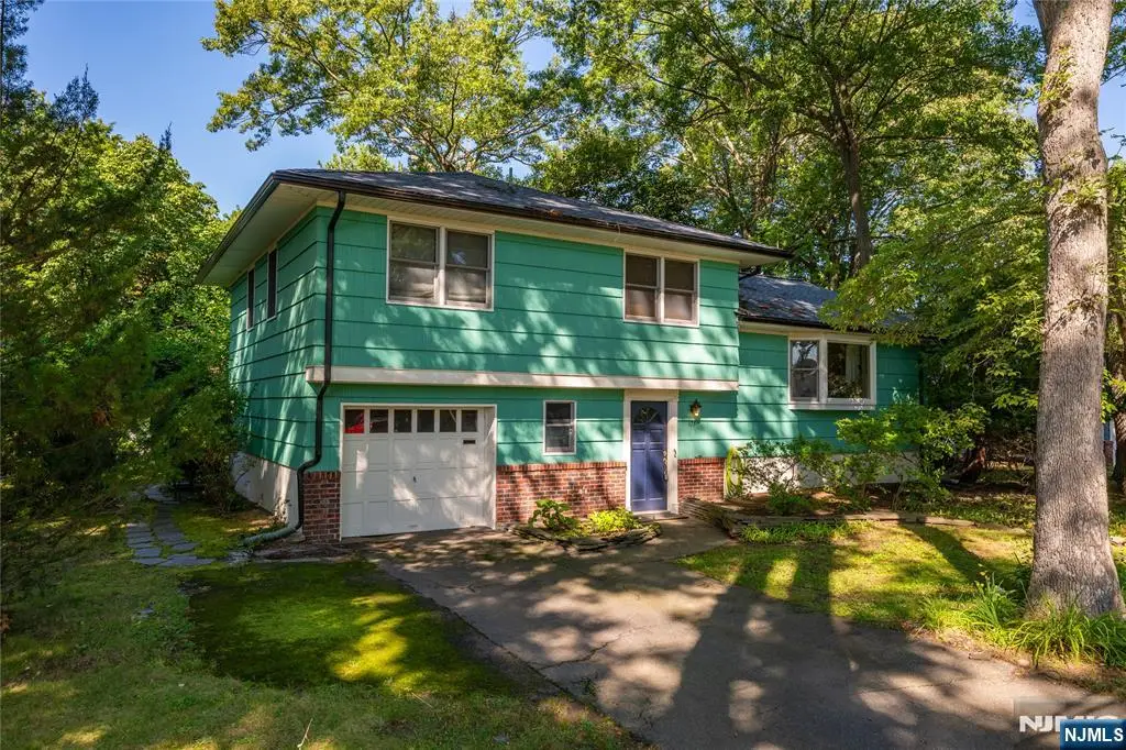 175 Riverdale Street, Hillsdale, NJ 07642 - #1