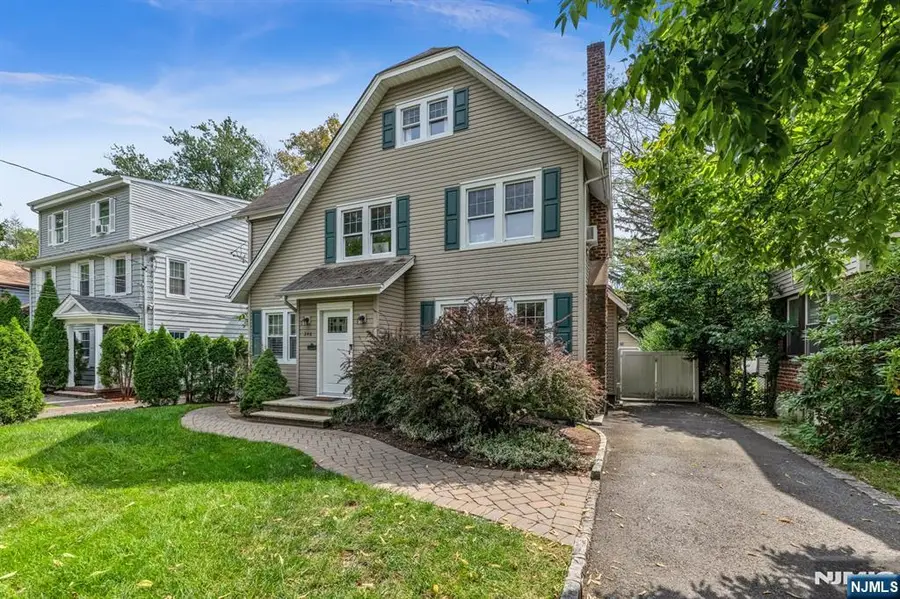 246 W Hudson Avenue, Englewood, NJ 07631 - #2
