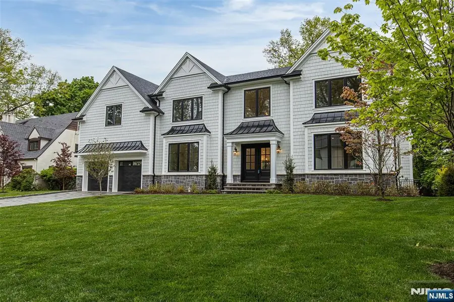 22 Northwood Avenue, Demarest, NJ 07627 - #2