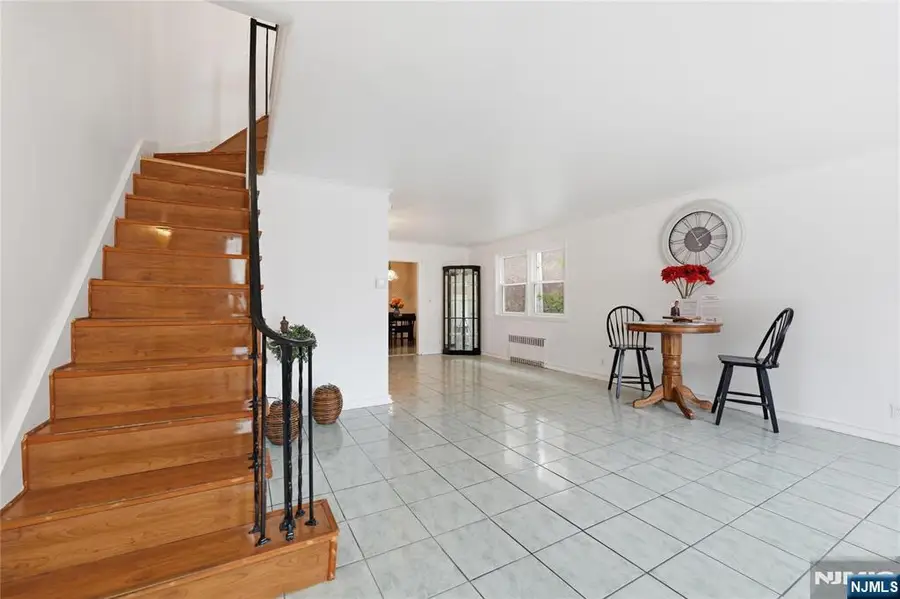 136 56th Street, Bayonne, NJ 07002 - #3