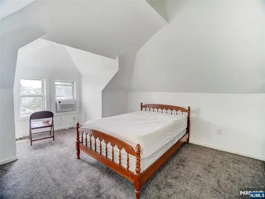 139-141 Richelieu Terrace, Newark, NJ 07106 - #2