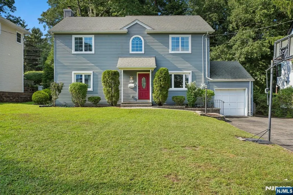 70 Gramercy Place, Glen Rock, NJ 07452 - #1