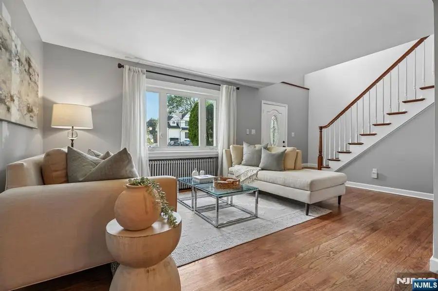 70 Gramercy Place, Glen Rock, NJ 07452 - #3