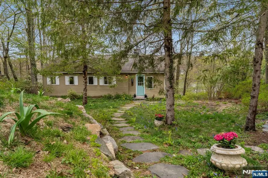 351 Lakeshore Drive, Highland Lakes, NJ 07422 - #3