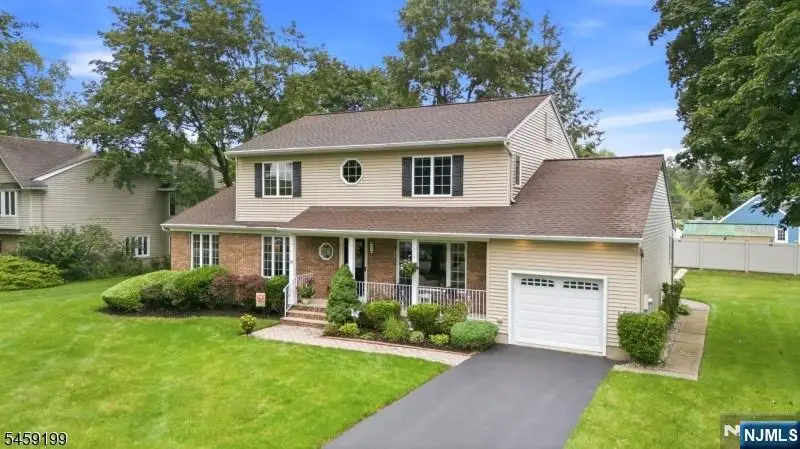 14 Daria Drive, Pequannock, NJ 07440 - #3