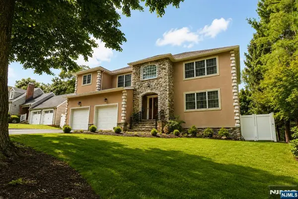 19 Westover Road, Verona, NJ 07044