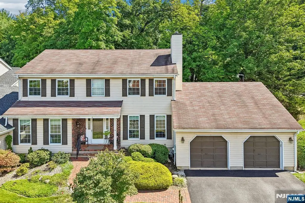 12 Clearwater Drive, Wayne, NJ 07470 - #1