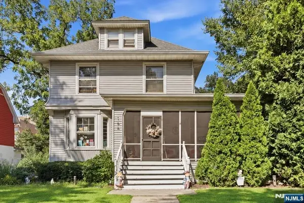 166 Bergen Avenue, Ridgefield Park, NJ 07660