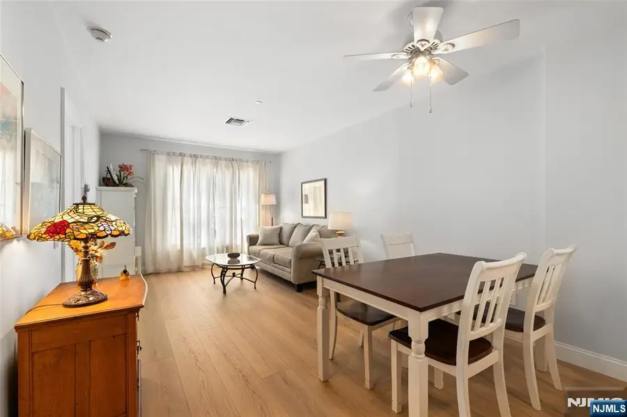 189 Forest Avenue 108, Paramus, NJ 07652 - #3