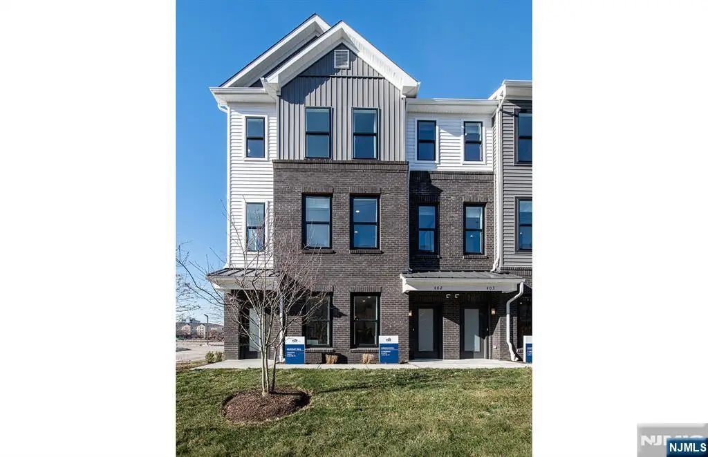 200 Willow Street 302, Kearny, NJ 07032 - #1
