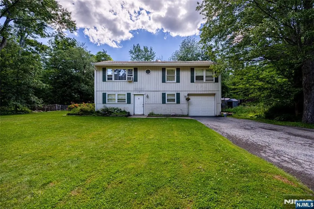 103 Alturas, Highland Lakes, NJ 07422 - #1