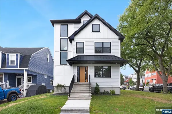 127 Washington Avenue, Rutherford, NJ 07070