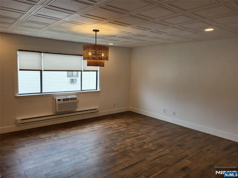 250 Grant Avenue C29 / 329, Lyndhurst, NJ 07071 - #2