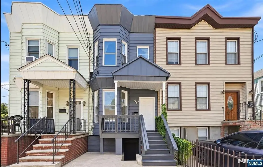 363 Forrest Street, Jersey City, NJ 07304 - #1