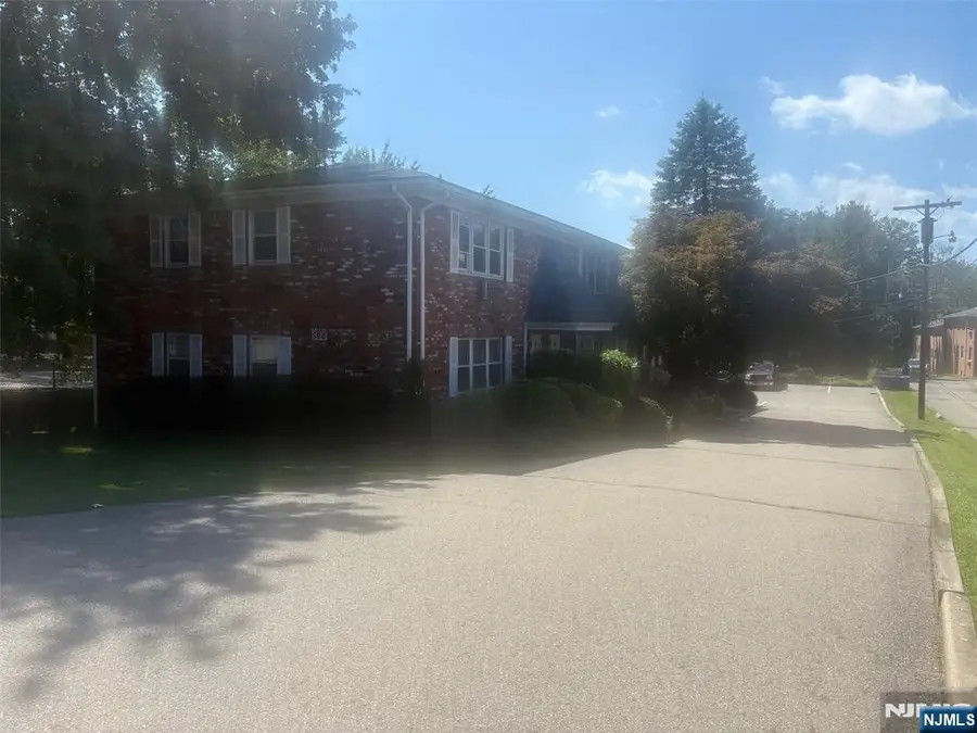 506 Wanaque Avenue F6, Pompton Lakes, NJ 07442 - #3