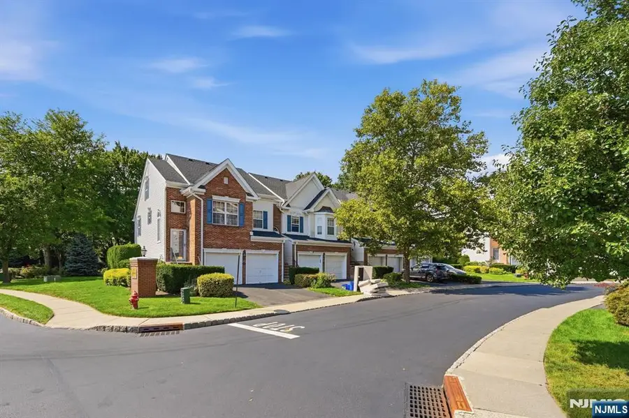 347 Winthrop Drive 3114, Nutley, NJ 07110 - #3