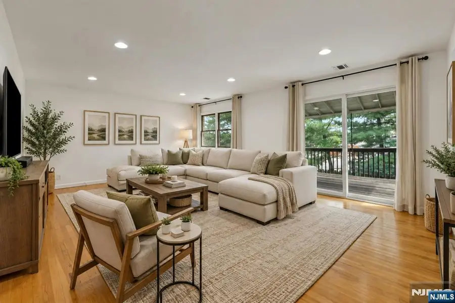 198 Scharer Avenue, Northvale, NJ 07647 - #3