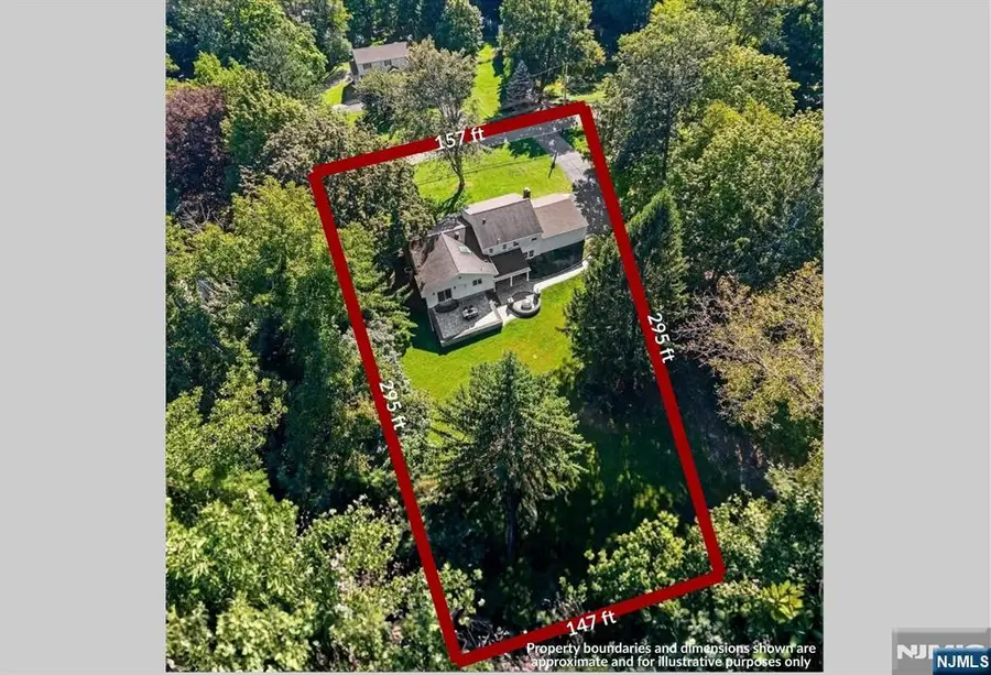 25 Ripplewood Drive, Upper Saddle River, NJ 07458 - #2