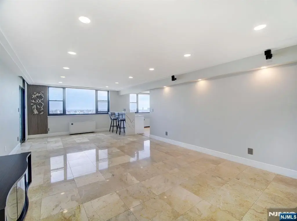 250 Gorge Road 29L, Cliffside Park, NJ 07010 - #1