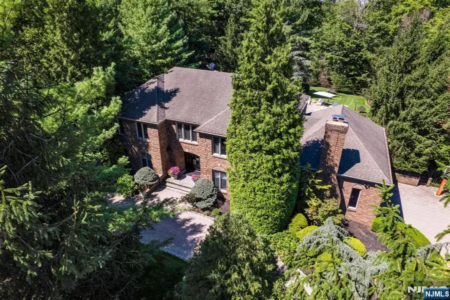 72 Adams Drive, Cresskill, NJ 07626 - #2