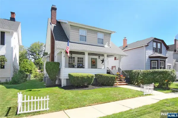 35 Essex Avenue, Bloomfield, NJ 07003